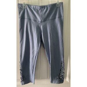EUC The Sweatshirt Project Capri Leggings Womens Sz M Blue Lace Accent Stretch